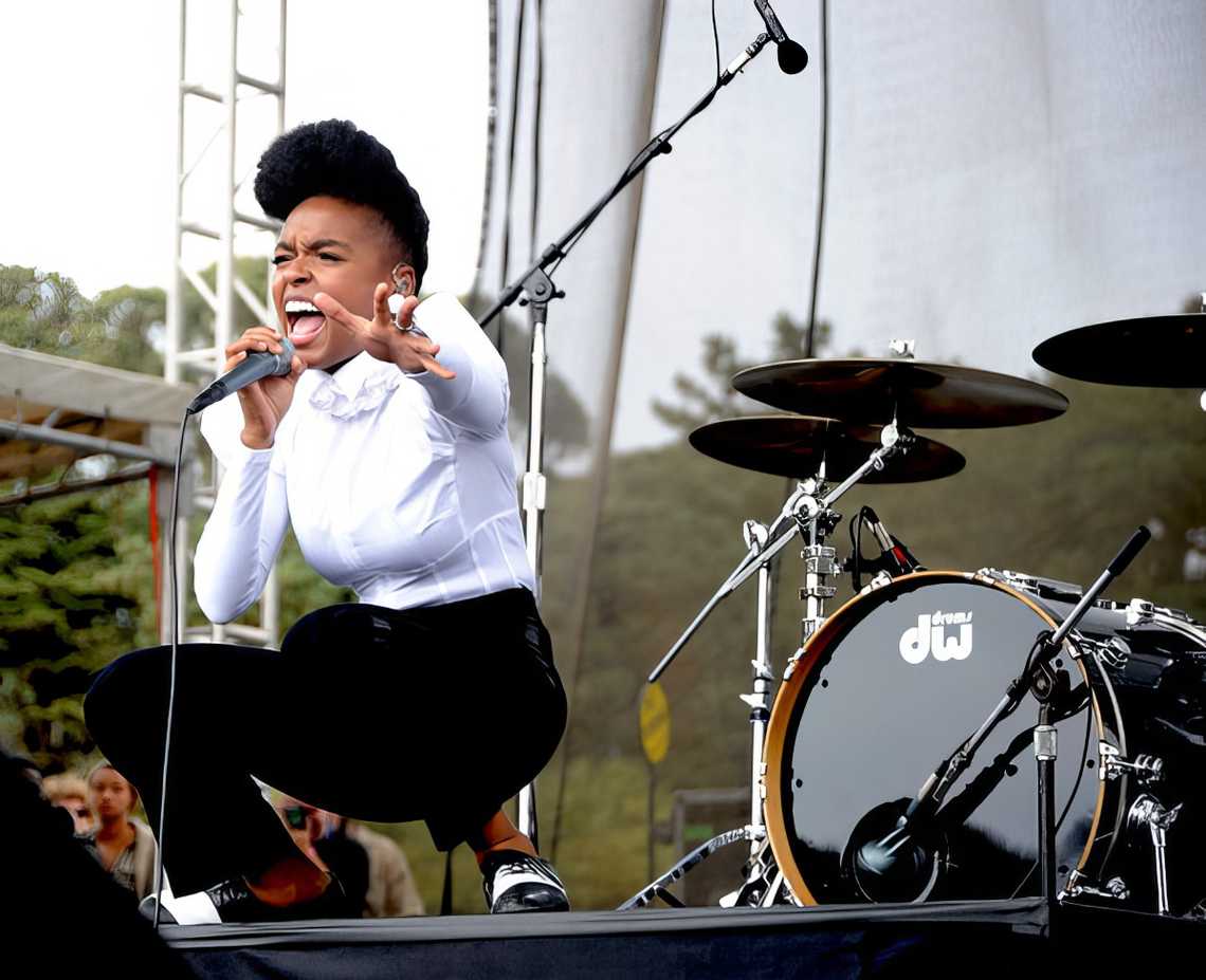 JanelleMonae OutsideLands