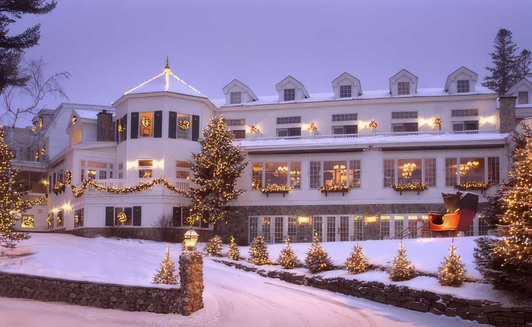 mirror lake inn exterior